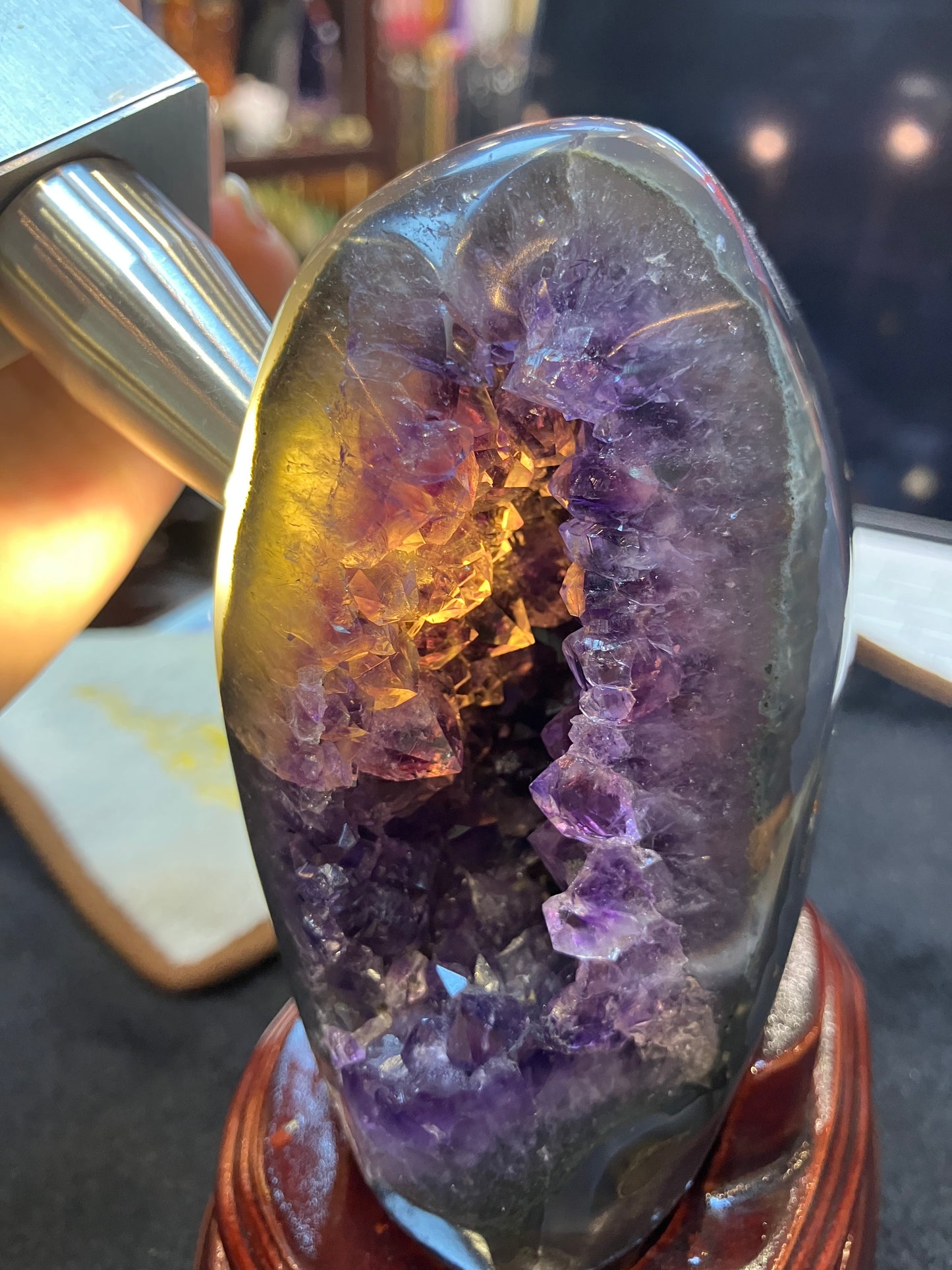 *RARE AGATE SHELL* 1070g Natural Uruguay Amethyst Geode Fengshui Display with Wooden Base