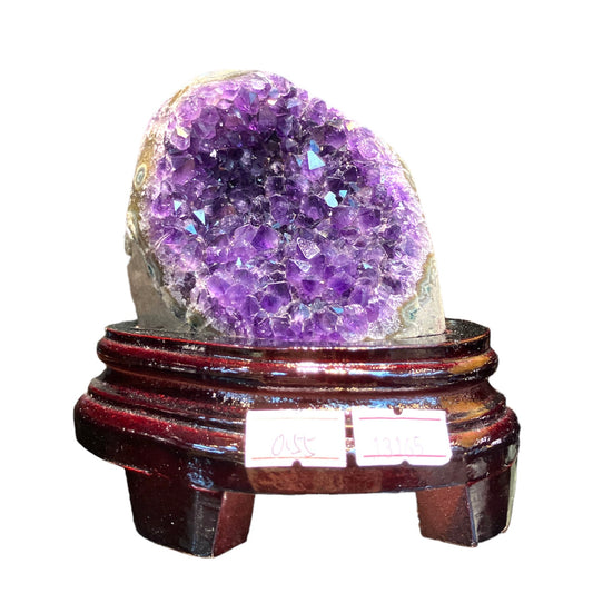 550g Quality Natural Amethyst Piece Fengshui Display with Wooden Base